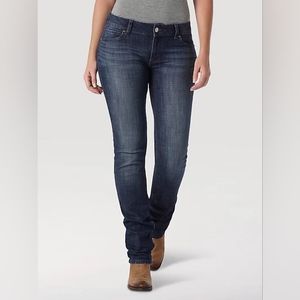 Wrangler straight leg jeans